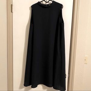Sleeveless Dark Navy Blue Uniqlo Dress w/ Pockets
